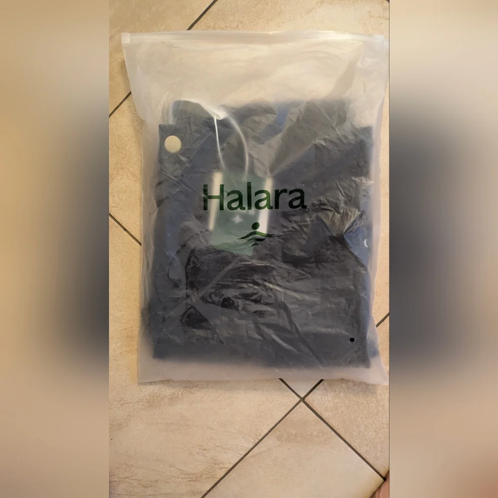 Halara Black Cargo Pants with Button Flap Pockets - Picture 2 of 7